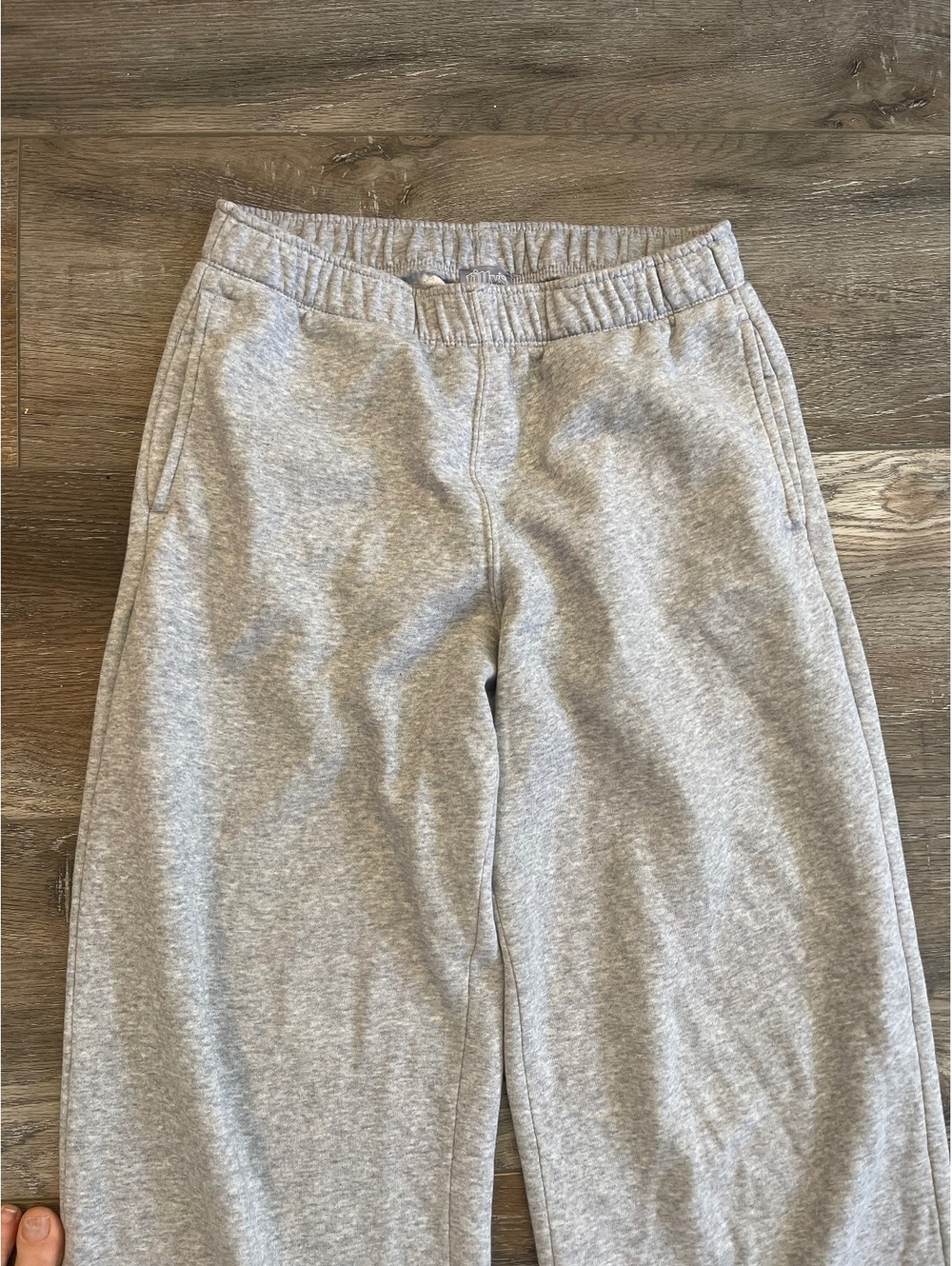 Tilly’s women’s sweatpants good condition size M